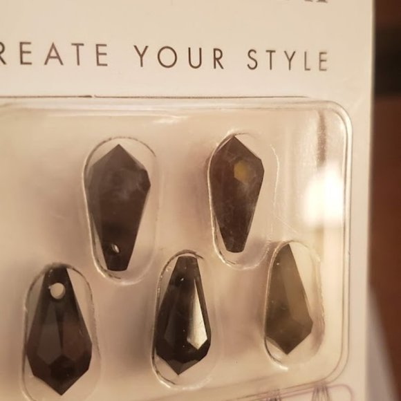 20 Swarovski Gems BEADS - Great for craft making - Picture 5 of 9